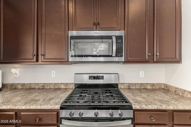 A 5-bed, 3-bath home in the Villages at Queen Creek with 3,237 - photo 14