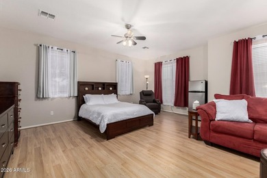 A 5-bed, 3-bath home in the Villages at Queen Creek with 3,237 - photo 22
