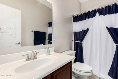 A 5-bed, 3-bath home in the Villages at Queen Creek with 3,237 - photo 25
