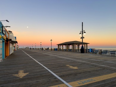 LOCATION, LOCATION, LOCATION! This Beach Block Studio is