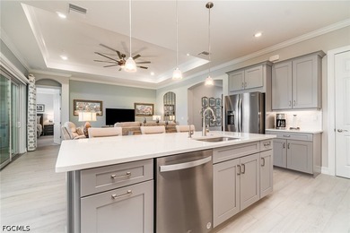 DESIGNER-INSPIRED LIVING, OVERSIZED PRIVATE LOT, CUSTOMIZED - photo 5