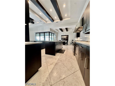 PRICE REDUCTION, PRICE REDUCTION Stunning contemporary residence - photo 9