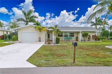 Cape Coral Lakes Area Home For Sale in Cape Coral Florida