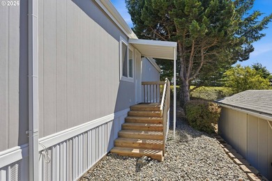Beautifully updated home in a desirable all-age park! This - photo 14