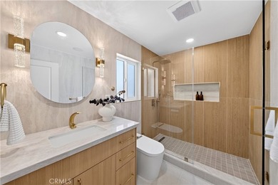 Welcome to this stunning, fully remodeled 3-bedroom, 2-bathroom - photo 20