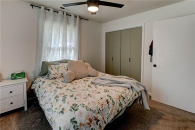 Enjoy this adorable, handicap-accessible three bedroom ranch - photo 24