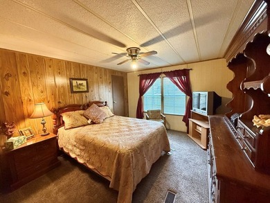 Welcome to lake living in the Harborlight Subdivision! This - photo 26