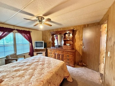 Welcome to lake living in the Harborlight Subdivision! This - photo 27