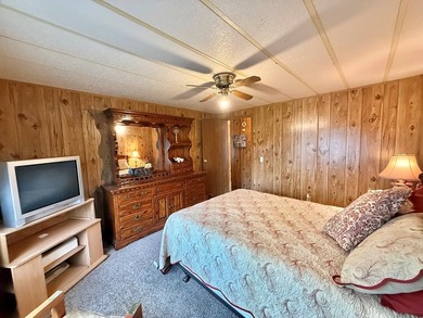 Welcome to lake living in the Harborlight Subdivision! This - photo 28