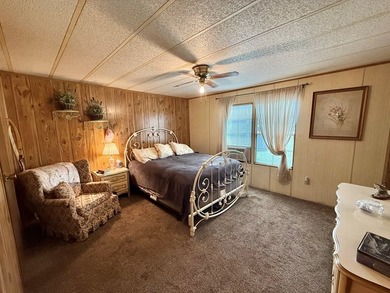 Welcome to lake living in the Harborlight Subdivision! This - photo 29