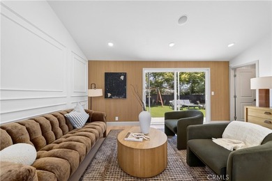 Welcome to this stunning, fully remodeled 3-bedroom, 2-bathroom - photo 30
