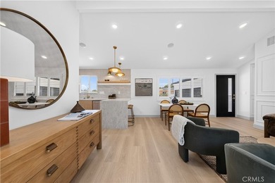 Welcome to this stunning, fully remodeled 3-bedroom, 2-bathroom - photo 33