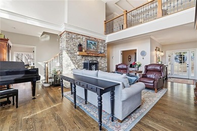 Discover the perfect blend of luxury, privacy, and convenience - photo 4