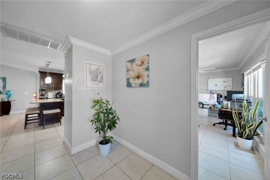 Beautiful pool home with a large backyard in Southwest Cape - photo 4