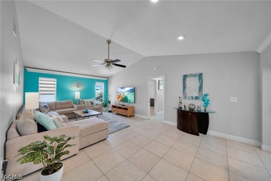 Beautiful pool home with a large backyard in Southwest Cape - photo 7