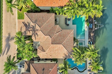 A true gem located on the Intracoastal Waterways on one of the - photo 4