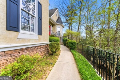 Location. Privacy. Space. Style. At 403 Henredon Hill, they all - photo 6