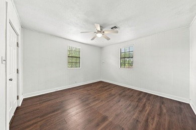 Charming property offering comfort, character, and a central - photo 8