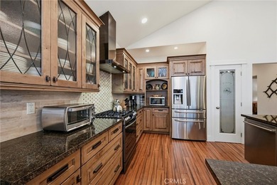 Welcome to an exceptional lakefront retreat on sought-after - photo 12