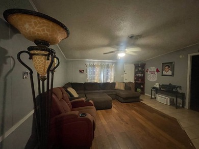 ***PRICE REDUCED***Searching for an affordable home with room to - photo 12