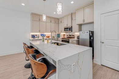 Additional listing photo 4