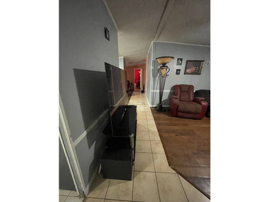 ***PRICE REDUCED***Searching for an affordable home with room to - photo 15