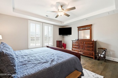 Welcome to 43 W Shooting Star Lane, in the highly sought-after - photo 22
