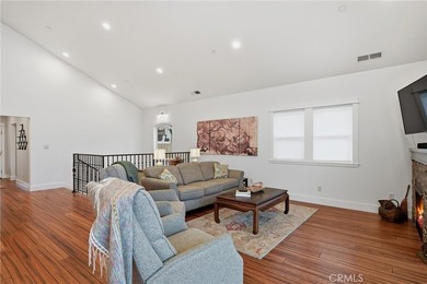 Welcome to an exceptional lakefront retreat on sought-after - photo 22