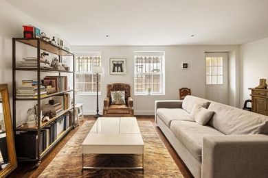 Classic Chelsea Townhouse Living, Thoughtfully Reimagined On one - photo 24