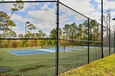 Welcome to easy coastal living in the heart of Tupelo Bay! This