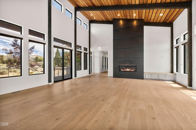 Stunning Northwest Modern masterpiece on a prime corner lot! - photo 7
