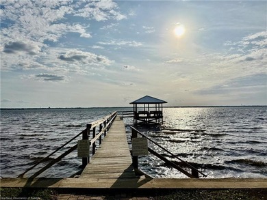 Welcome to effortless lakefront living in the desirable Jackson - photo 4