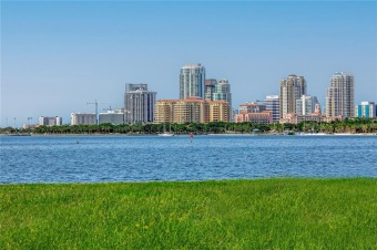 Lake Lot For Sale in St. Petersburg, Florida