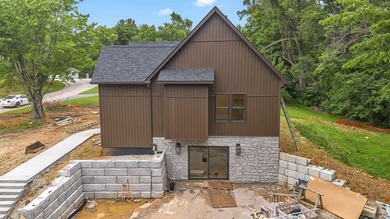 New Construction! Offering approximately 2,969 finished square - photo 7