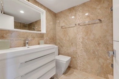 Opportunity to own a beautifully renovated 3BD/2.5BA residence - photo 22