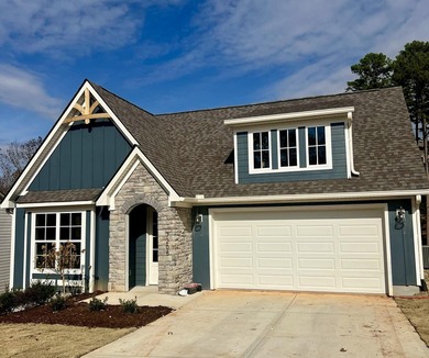 Chickamauga Lake Home Sale Pending in Ooltewah Tennessee