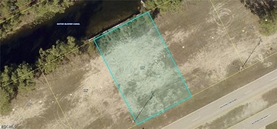 ?? Waterfront Opportunity with a Brand-New Seawall! ?? Discover - photo 2