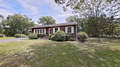 A GREAT BUY situated on a large, private lot, convenient to all! - photo 2