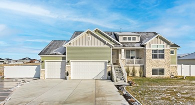 Great Salt Lake Home For Sale in Hooper Utah