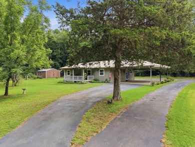Super Cute Home only 3 miles from Shiloh Marina, sits on 3 level - photo 4