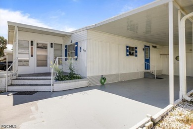NEW PRICE, don't wait! This turnkey home, which includes land - photo 1