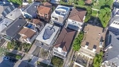 Newer Detached CONTEMPORARY STYLE OCEAN VIEW Town Home! - photo 7