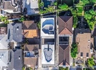 Newer Detached CONTEMPORARY STYLE OCEAN VIEW Town Home! - photo 8