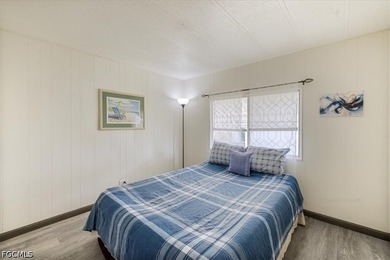 NEW PRICE, don't wait! This turnkey home, which includes land - photo 9