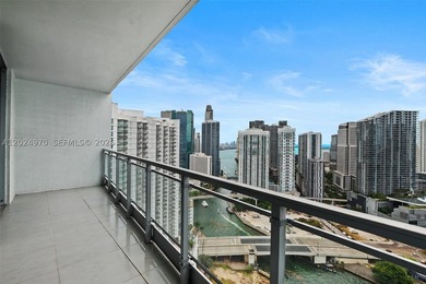 Just completed with a full top-to-bottom renovation, this - photo 9