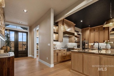 Experience unparalleled craftsmanship in this spectacular custom - photo 11