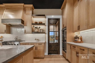 Experience unparalleled craftsmanship in this spectacular custom - photo 13