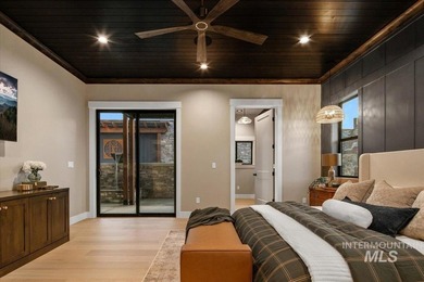 Experience unparalleled craftsmanship in this spectacular custom - photo 22