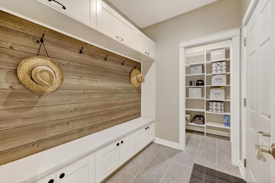 A Truly exceptional, fully reimagined home where modern luxury - photo 23