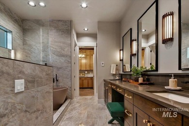 Experience unparalleled craftsmanship in this spectacular custom - photo 25